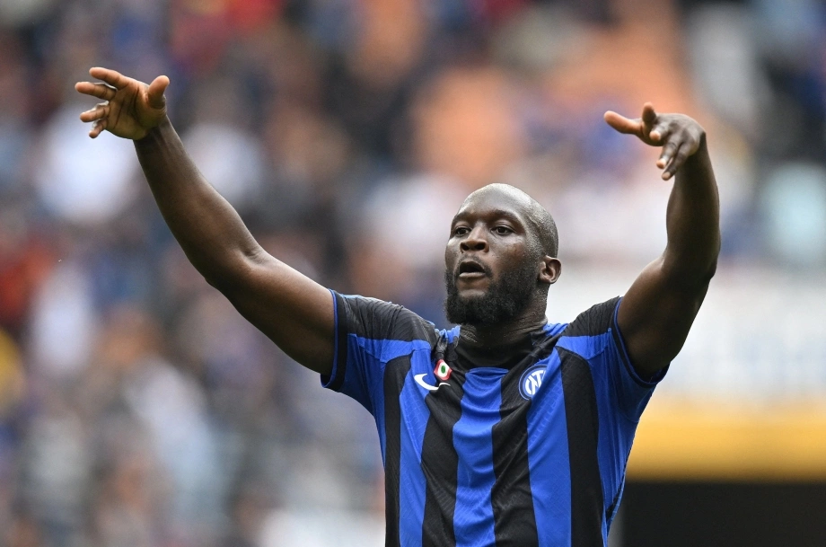 Lukaku bao nhiêu tuổi - Hành trình sự nghiệp của tiền đạo Bỉ - mavor.club Lukaku bao nhiêu tuổi - Hành trình sự nghiệp của tiền đạo Bỉ - mavor.club